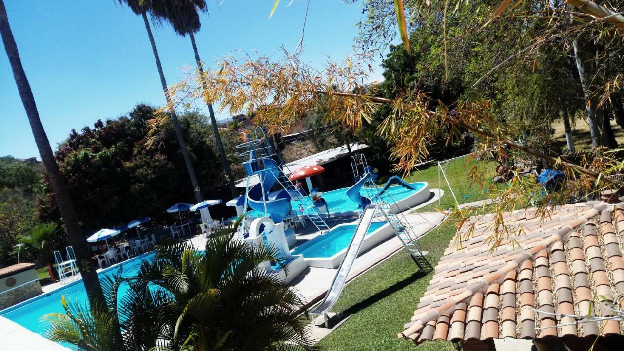 Hotel Brambila Union de Tula Εξωτερικό φωτογραφία